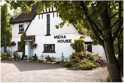 Mena House Kilkenny City b&b Accommodation and bed and breakfast home Castlecomer  road Kilkenny, near Newpark hotel Kilkenny City Ireland